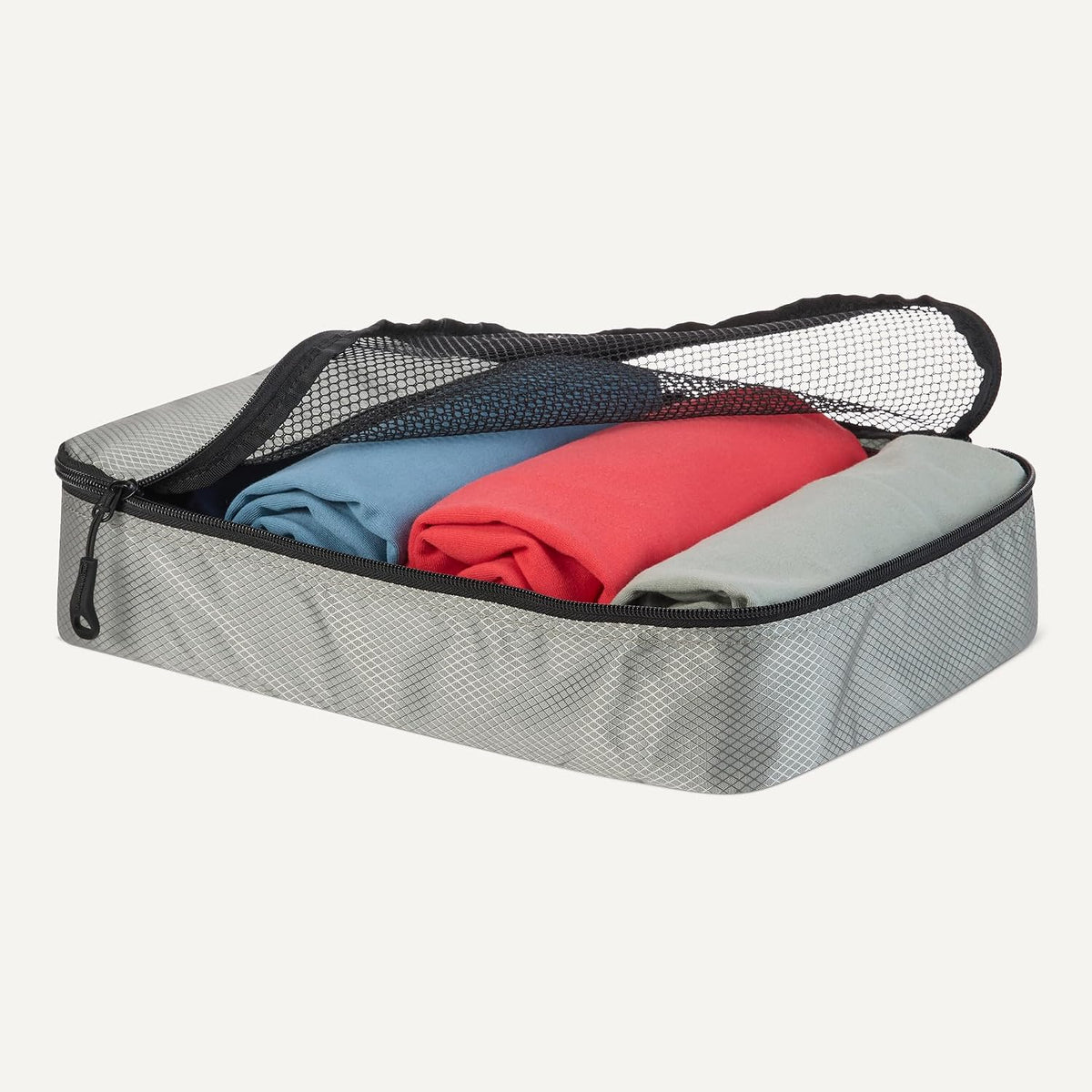 Amazon Essentials 4-Piece Packing Cubes Travel Accessories Set, Space-Saving Luggage Organizer with Double Zipper, Mesh Top Panel, Medium, Gray (Previously Amazon Basics)